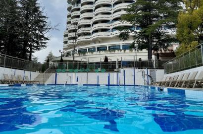 COSMOS STAY LE ROND SOCHI (КОСМОС СТЕЙ ЛЕ РОНД СОЧИ)